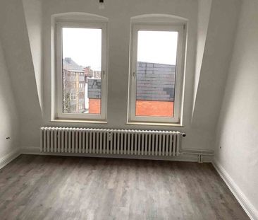 Frei und völlig entspannt: willkommen in Deiner neuen 2-Raum Wohnung - Photo 1