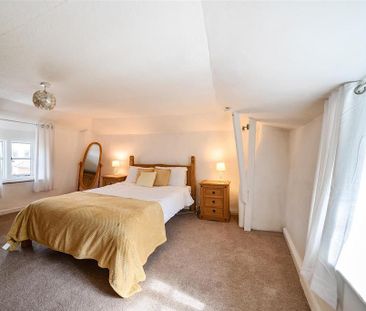 4 bedroom detached house to rent - Photo 5