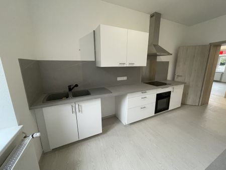 Location Appartement 5 pièces 109m² SARREBOURG 57400 - Photo 2