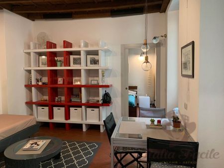 Двухкомнатная квартира в Милане - Photo 3