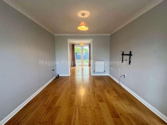 Hawkesford Way, St Neots, PE19 - Photo 1