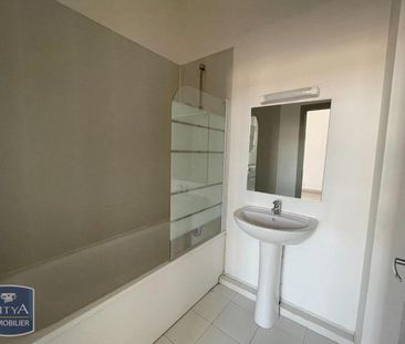 Location Appartement 2 pièces 43m² CAMBRAI 59400 - Photo 3