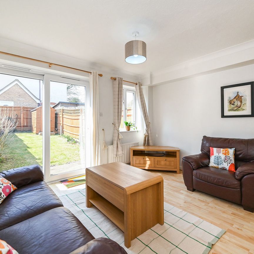 1 bedroom property to rent - Photo 1