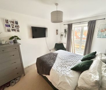 Conduct Gardens, Eastleigh - Photo 4