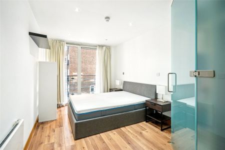 Page Street, London, SW1P flat to rent - Photo 3