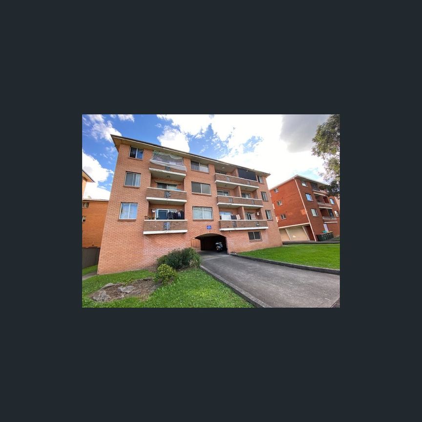 1/5 Hart Street, Liverpool, NSW 2170 - Photo 1