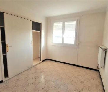 Appartement à louer 4 pièces 69.48m² - Photo 3