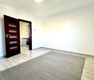 Duża kawalerka w Kamienicy - Photo 1