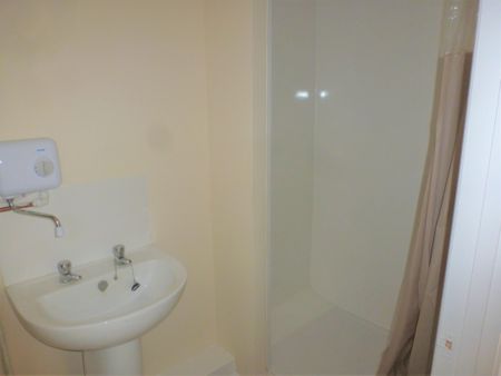 High Street, Spalding, Holbeach - Photo 5