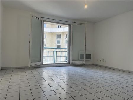 1 pièce - 30,01 m² - 3ème étage - Colocation non autorisée - Photo 3
