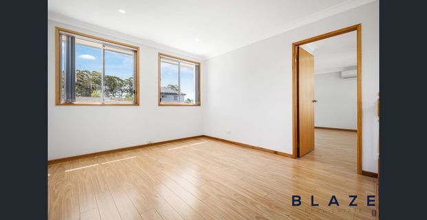 SPACIOUS 4-BEDROOM FAMILY HOME IN GREEN VALLEY - Photo 1