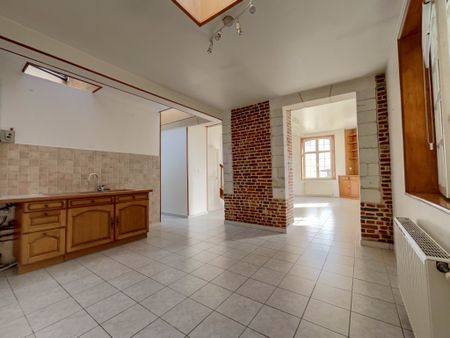 Location Appartement 3 pièces 80m² ABBEVILLE 80100 - Photo 3