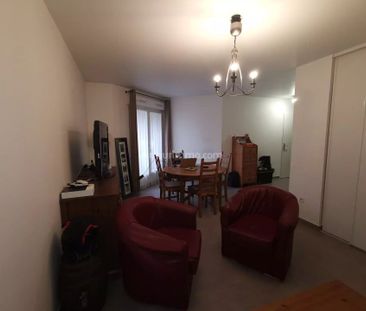 Location Appartement 3 pièces 64 m2 à Champs-sur-Marne - Photo 2