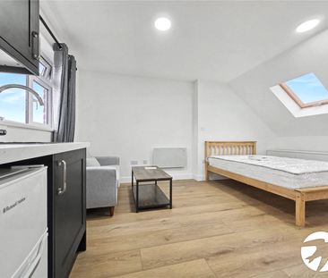 1 bedroom property to rent - Photo 4