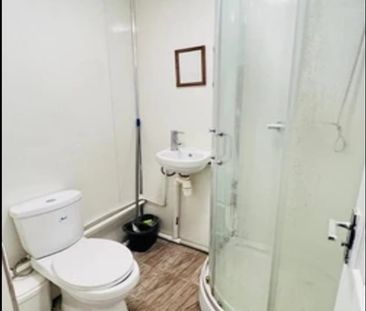 1 Bed Flat, Cromwell Road, LU3 - Photo 3