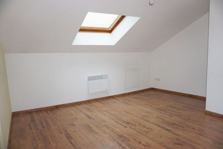 Location Appartement 2 pièces 31m² PARAY LE MONIAL 71600 - Photo 5