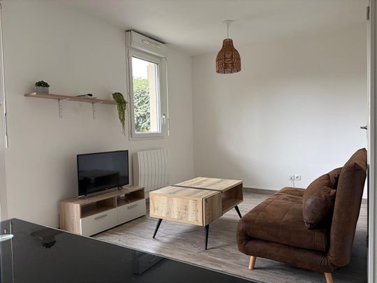 Location Appartement 2 pièces 51m² - Photo 1
