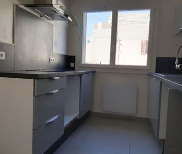 Appartement 3 pièces 53m2 MARSEILLE 12EME 665 euros - Photo 1