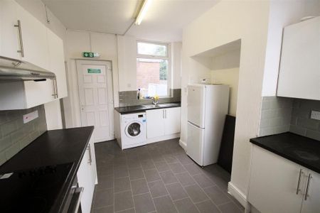 5 bedroom house share to rent - Photo 5