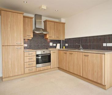 2 bedroom apartment to rent - Photo 5