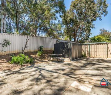 ARMADALE - 3x1 - Convenient living in the heart of Armadale - Photo 4