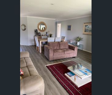 Low Maintenance, Convenient To Shops and M1 - Photo 1