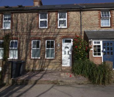3 bedroom terraced house to rent - Photo 6