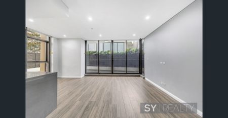 Luxurious 2 bedrooms Apartment with courtyard in Parramatta CBD - Photo 2