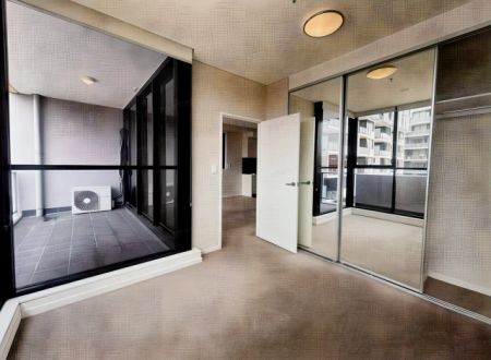 15 Joynton Ave, Sydney - Photo 2