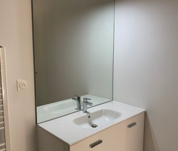 Location Appartement 3 Pièces 67 m² - Photo 4