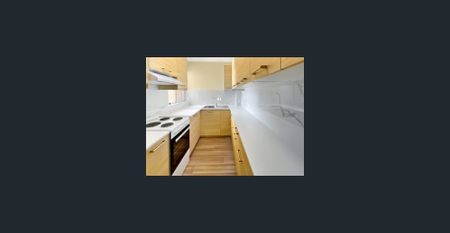 Spacious & Convenient 2-Bedroom Unit in North Parramatta - Photo 3