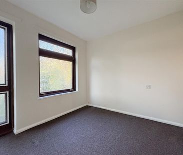 Willow Glen, St Leonards, TN37 7BY - Photo 2