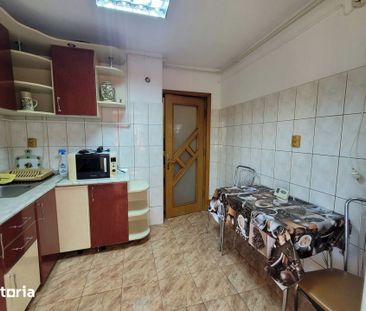 Apartament 2 camere decomandate, centrala pe gaz, DR-uri- INEL I - Photo 6