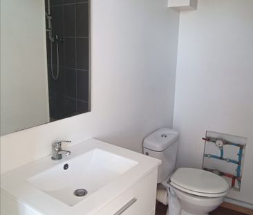 Location Appartement 1 pièce 17m² - Photo 2