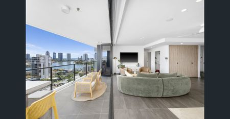 Luxury Skyhome with Panoramic Views at Allure, Chevron Island - Photo 2