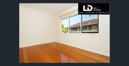 Modern Family Living in a Prime Location - Photo 5