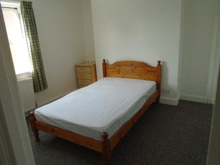 5 bedroom house to rent - Photo 4