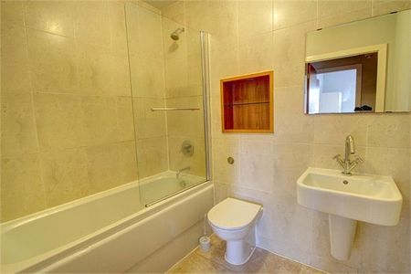 Colombo Square, Worsdell Drive, Gateshead, NE8 2DF - Photo 5