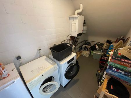 Appartement met groot terras gelegen op tweede verdieping van residentie “De Klaproos”. - Photo 4