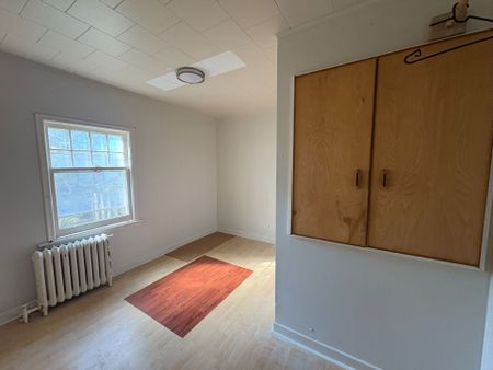 For Lease - 779 Indian Road Unit# Upper, Mississauga, Ontario - Photo 3