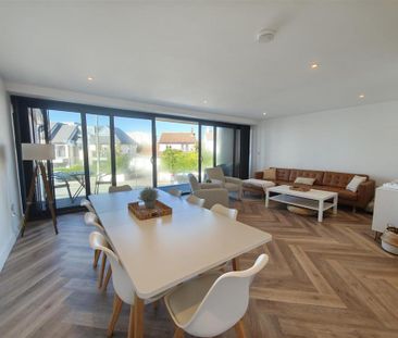 4 bedroom semi-detached house to rent - Photo 3