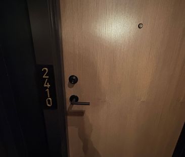 For Lease - 55 Charles Street Unit# 2410, Toronto, Ontario - Photo 2