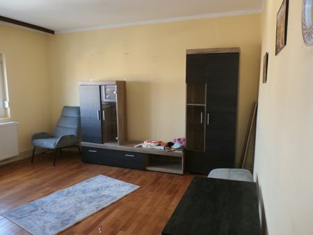 Calea Sagului vizavi de Shopping City de inchiriat apartament cu 3 camere- - Fotografie 5