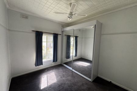 3 BEDROOM HOME NEXT TO GOLF COURSE! - Photo 4