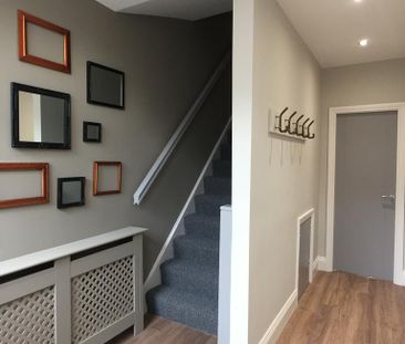 6 bedroom house of multiple occupation to rent - Photo 3