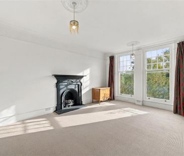 4 bedroom flat to rent - Photo 3