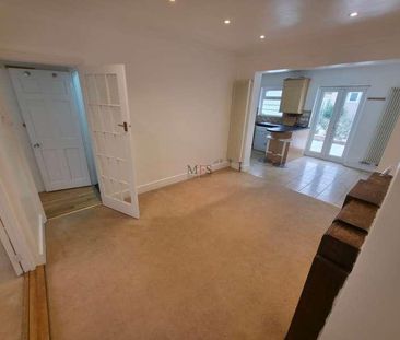 Harefield Road, Uxbridge, UB8 - Photo 1