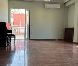 Διαμέρισμα για ενοικίαση - Βύρωνας - Φωτογραφία 2