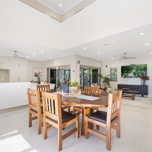 12 Havana Street, Rowes Bay - Photo 1