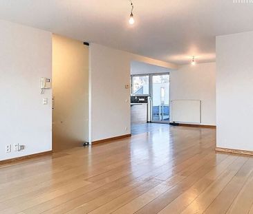 Appartement te huur in Hoeilaart voor € 1.550 met 3 slaapkamers - Photo 3
